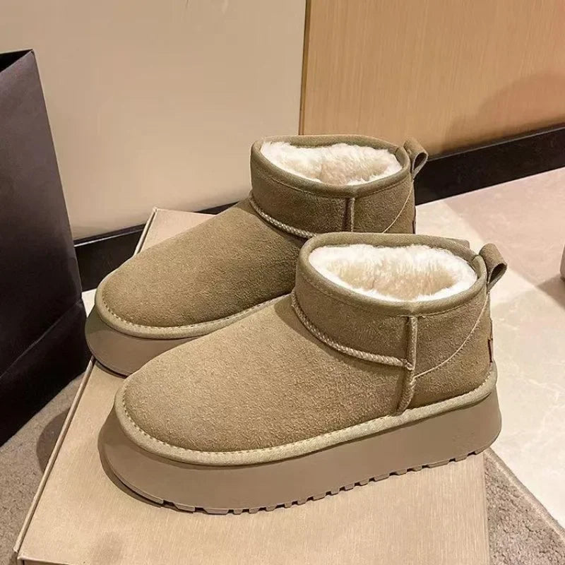 Ladies winter Boots